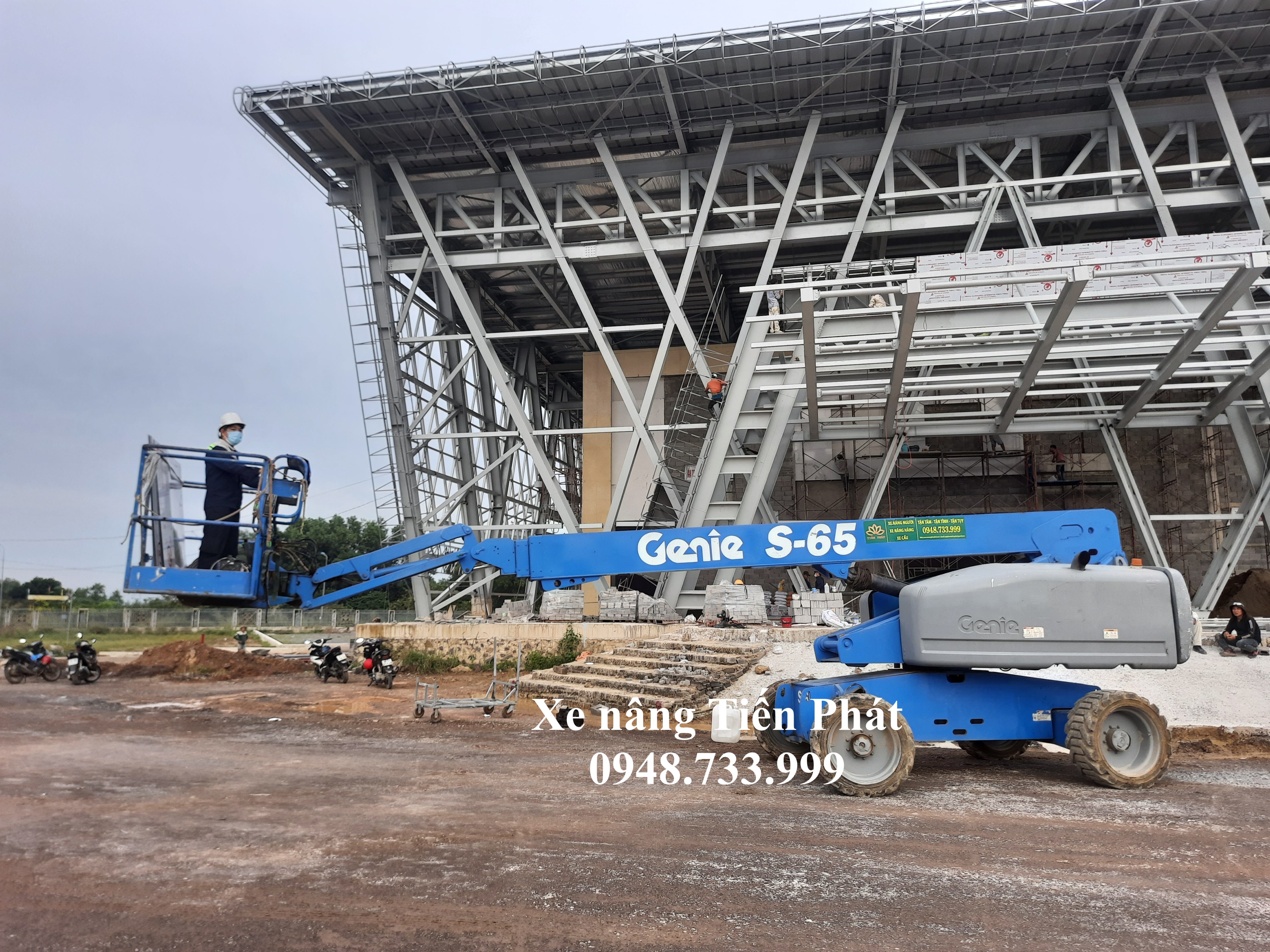 Cho thuê xe nâng người tại Bàu Bàng Bình Dương