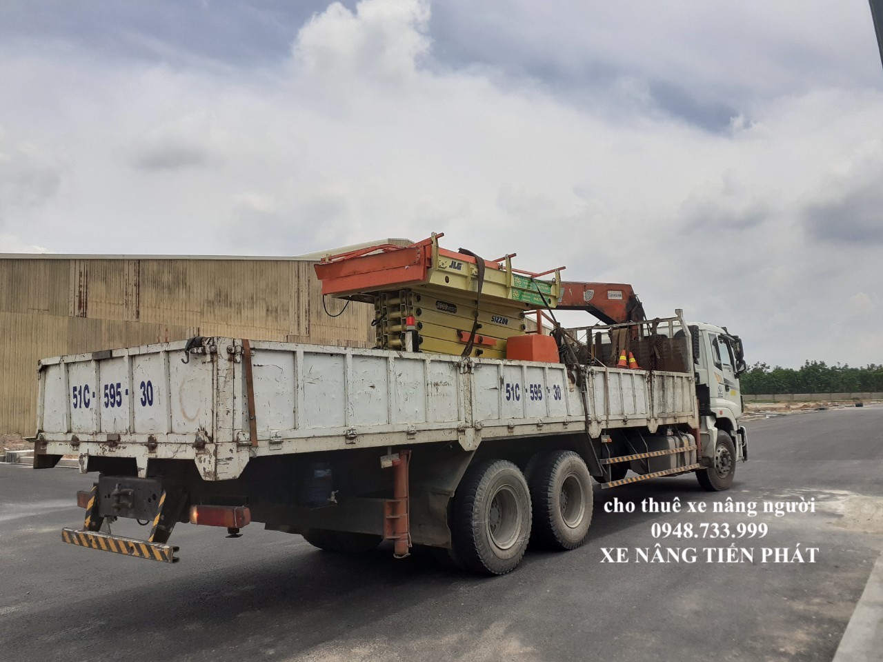 Cho thuê xe nâng người tại KCN Long Khánh Đồng Nai 