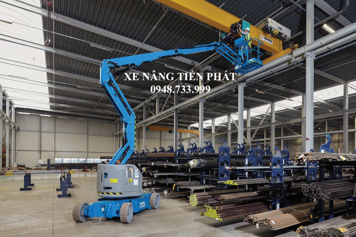 Cho thuê xe nâng người 12m tại Cà Mau