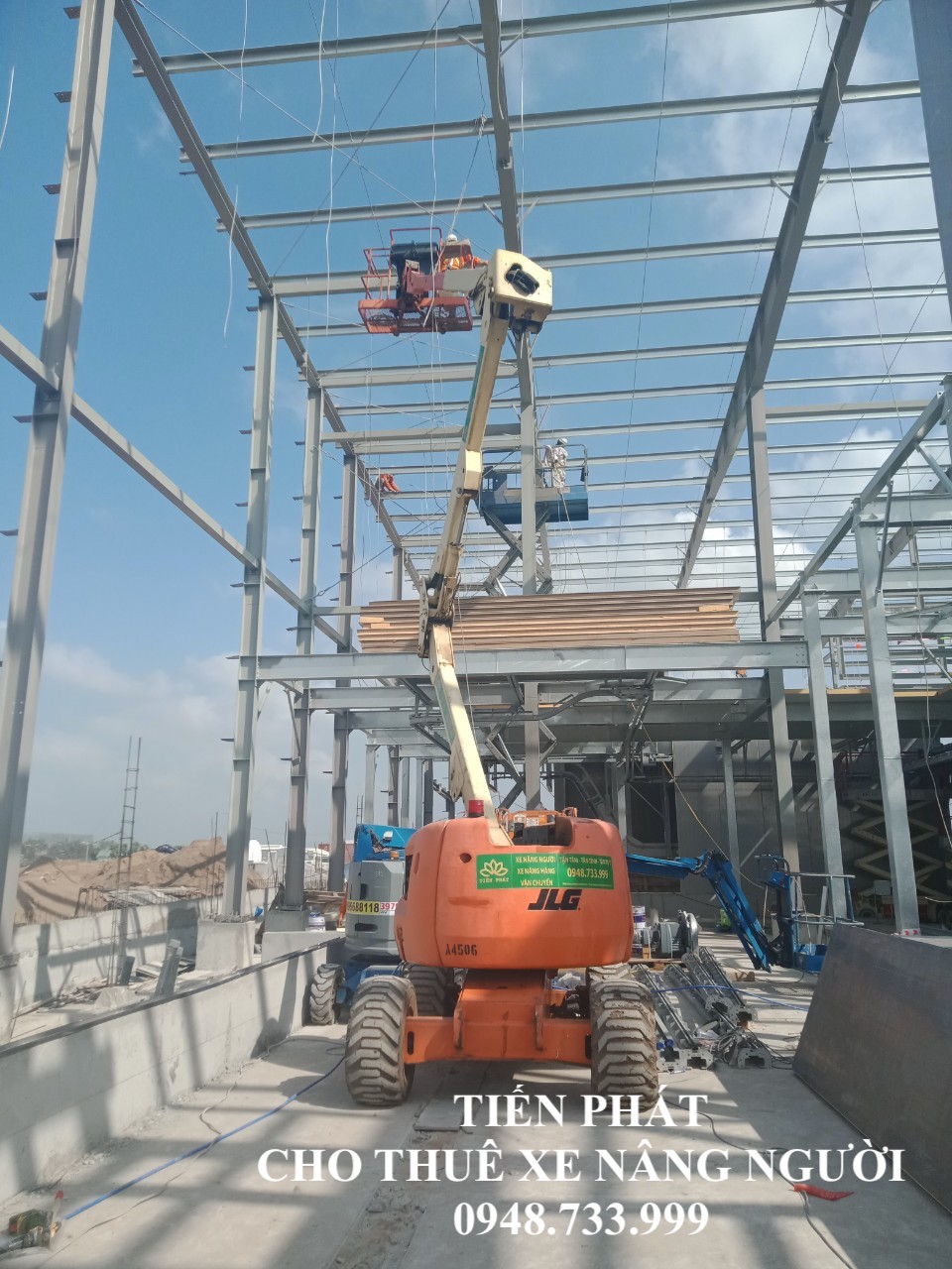 Cho thuê xe nâng người tại Đồng Phú Bình Phước