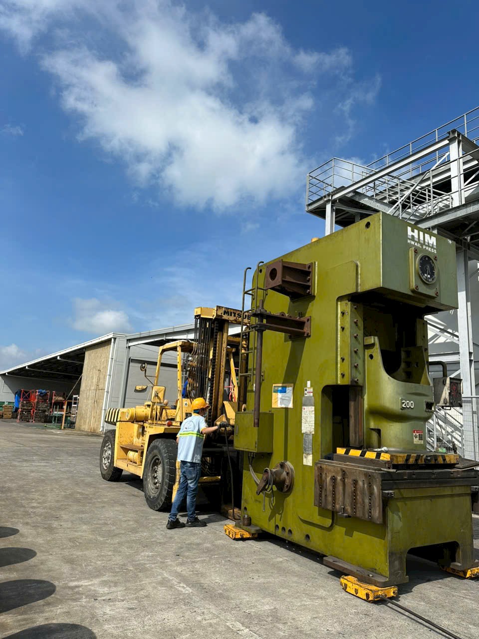 Dịch vụ di dời máy móc công nghiệp tại Đồng Nai