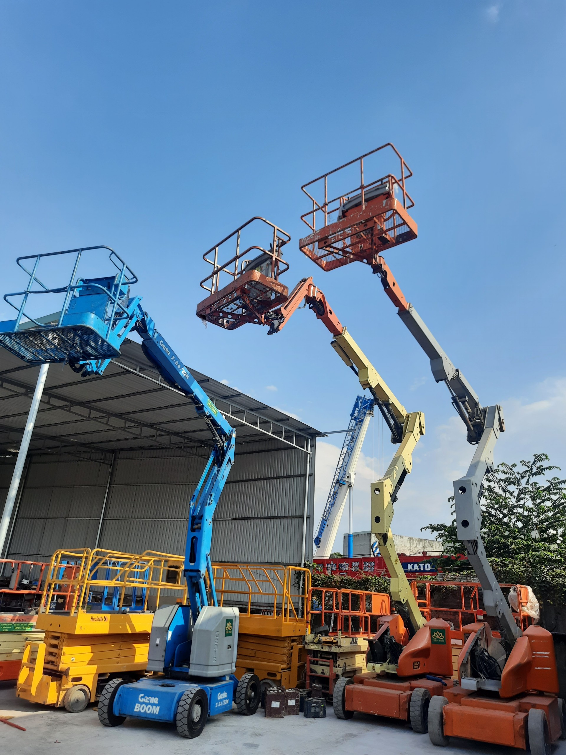 Xe nâng người dạng Boomlift chạy điện