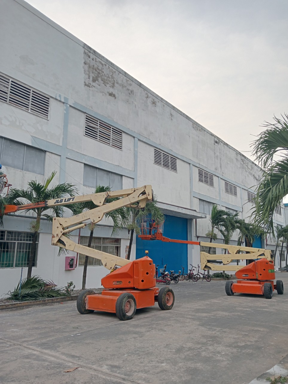 Cho thuê xe nâng tại Đức Hoà Long An