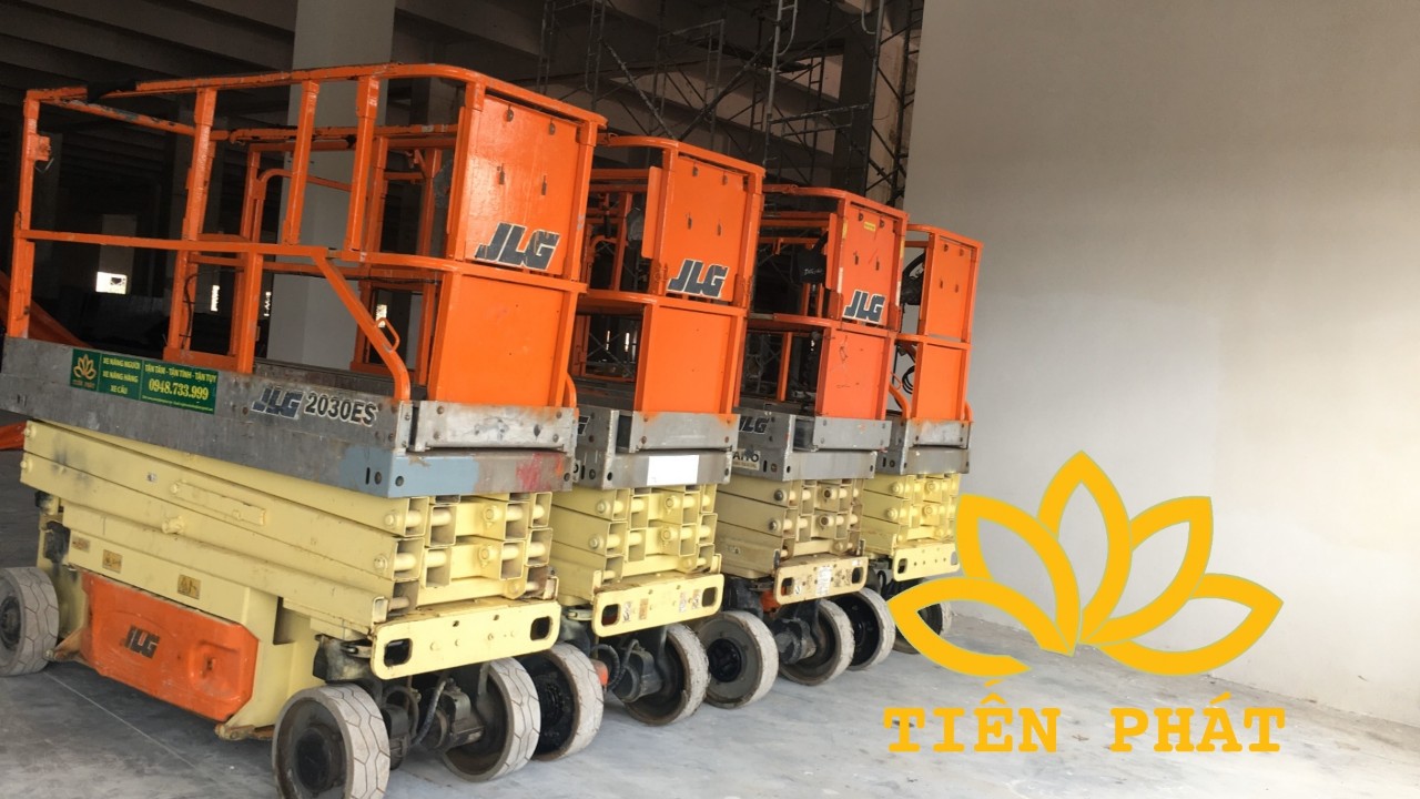 Cho thuê xe nâng người 6m tại kcn Đông Nam Củ Chi