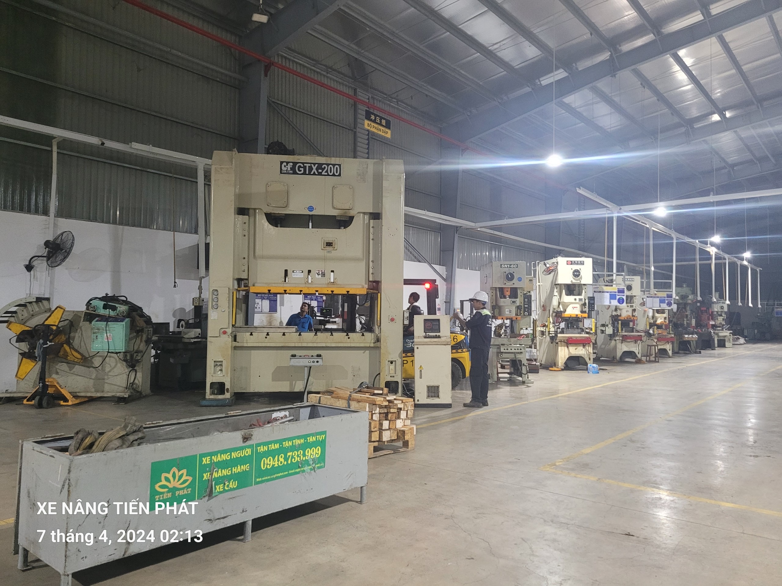 Lắp ráp hệ thống máy dập tại Bình Dương