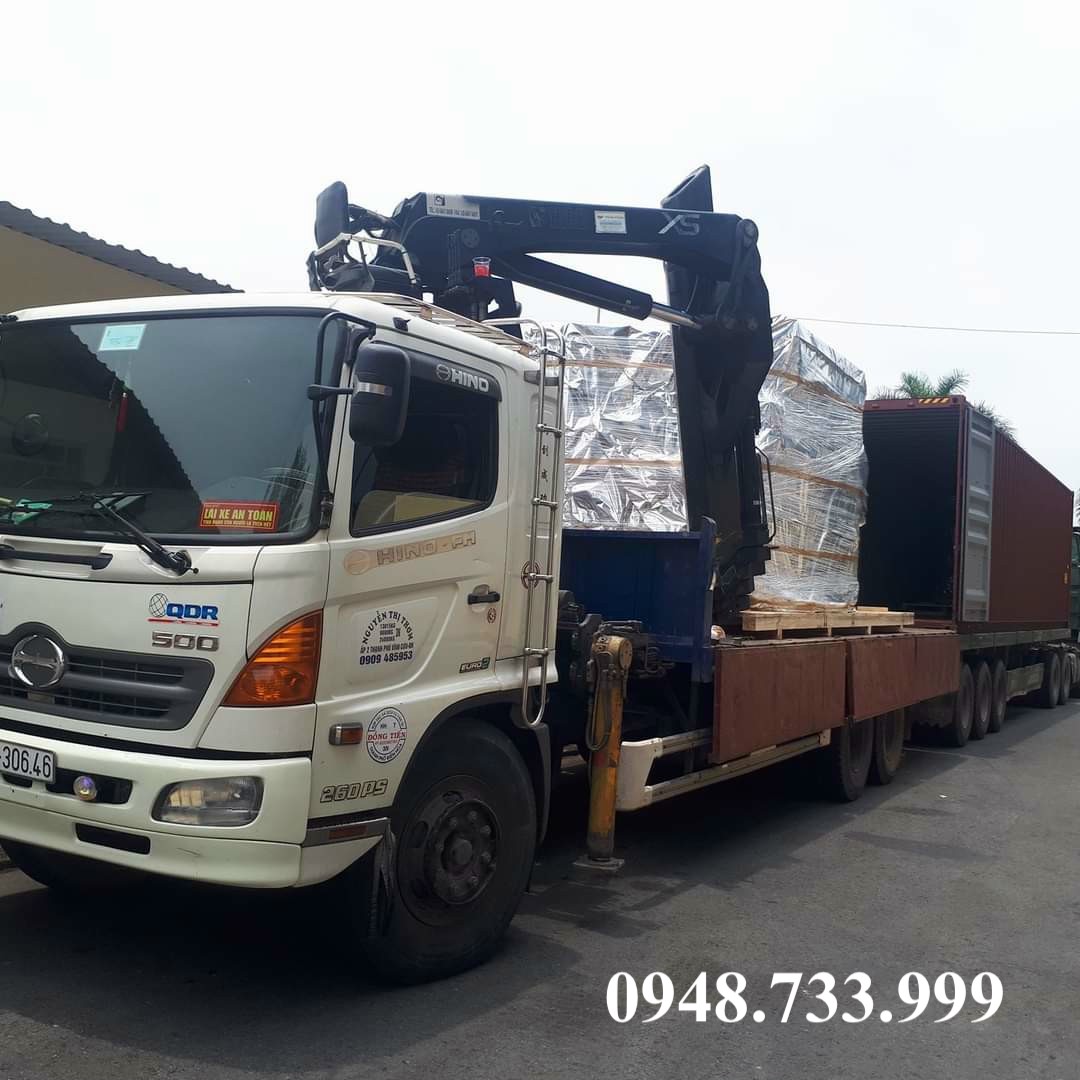 Cho thuê xe cẩu rút hàng từ container 0948733999