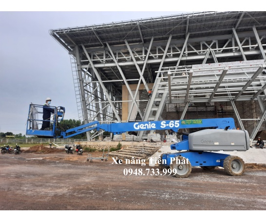 22m - Cho thuê xe nâng người 22m Genie S65 