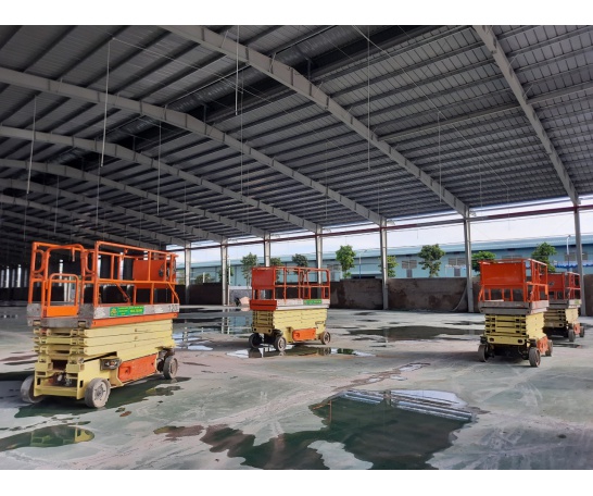 CHO THUÊ XE NÂNG NGƯỜI TẠI TP HỒ CHÍ MINH - 0948733999 - XE NÂNG TIẾN PHÁT 