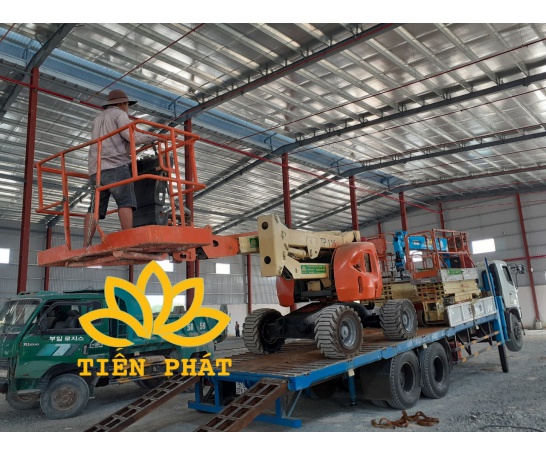 CHO THUÊ XE NÂNG NGƯỜI TẠI BẾN TRE