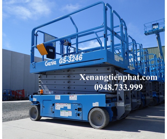 XE NÂNG CẮT KÉO 9,8M SÀN - GENIE GS 3246